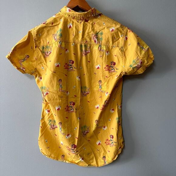 Mens Size S Hang Ten Pin Up Girl Hawaiian Shirt - Picture 4 of 6